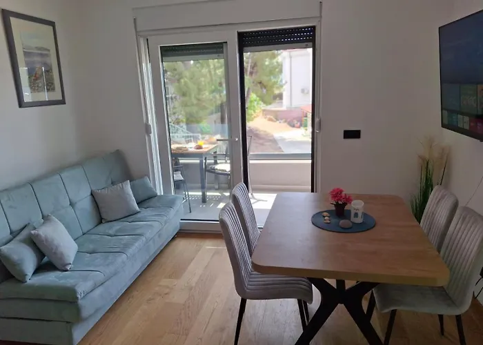 Prvi Red Do Mora * Zablaće